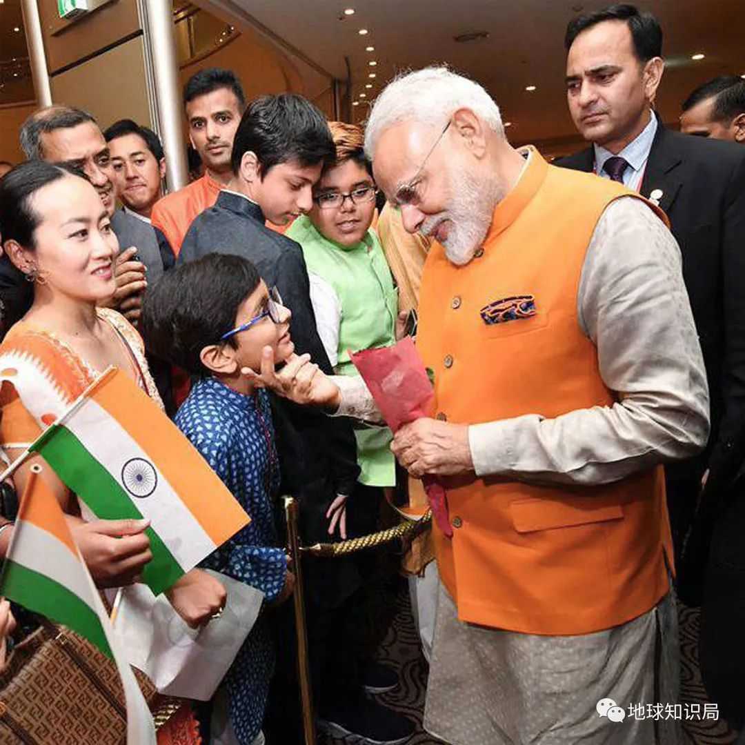 （圖：twitter @narendramodi）