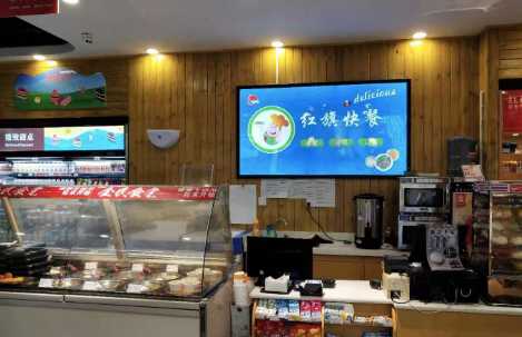 甚至不少門店，還提供早、午餐食堂業務